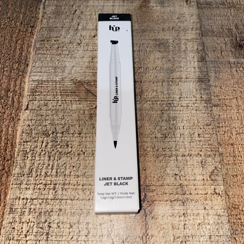 HIPDOT Liner And Stamp Jet Black Eyeliner Wing NIB.